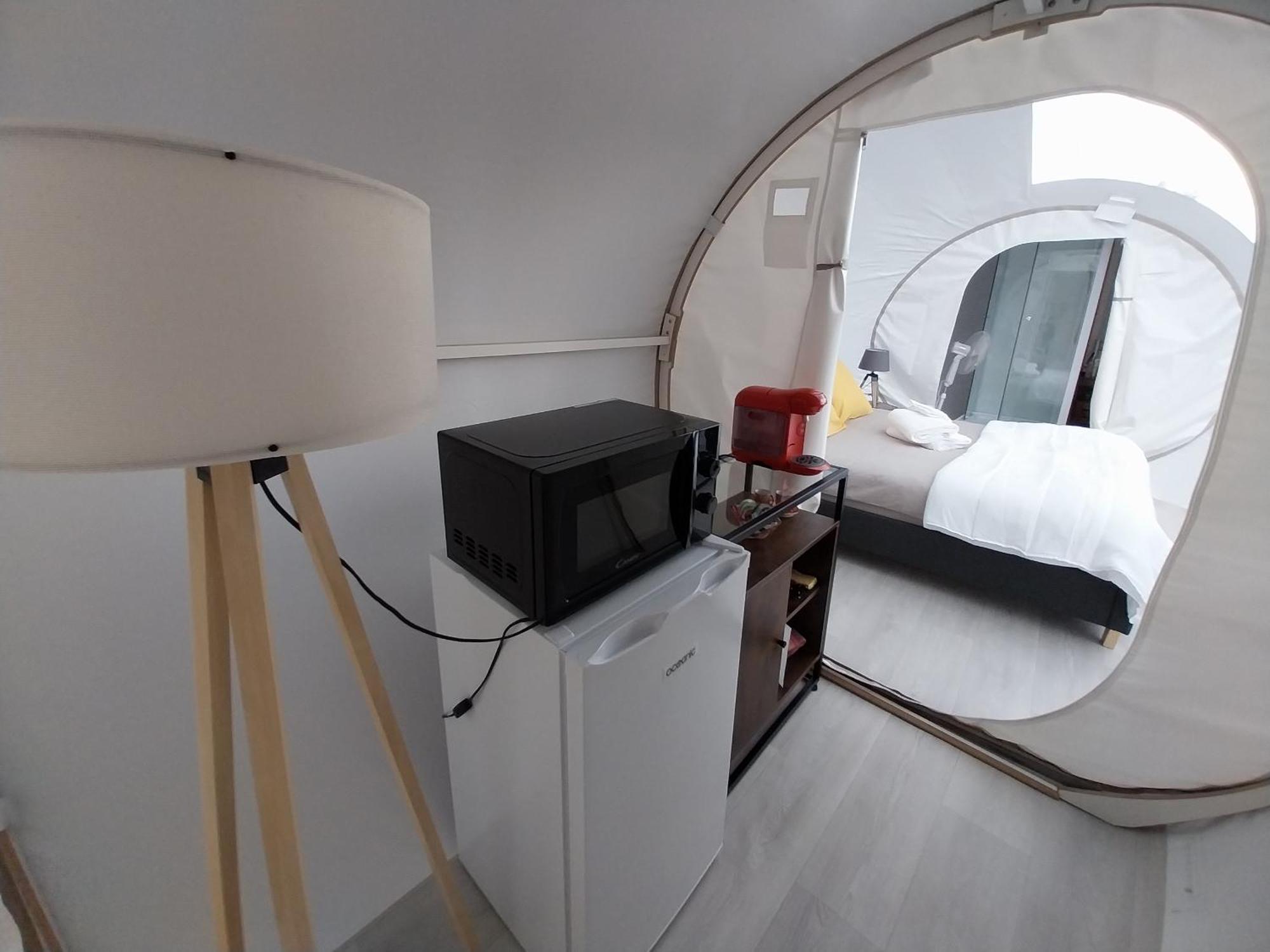 Hotel La Bubble à La Salvetat-Peyrales Extérieur photo